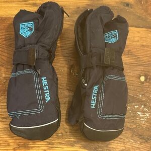 Hestra blue full zip gloves size 4